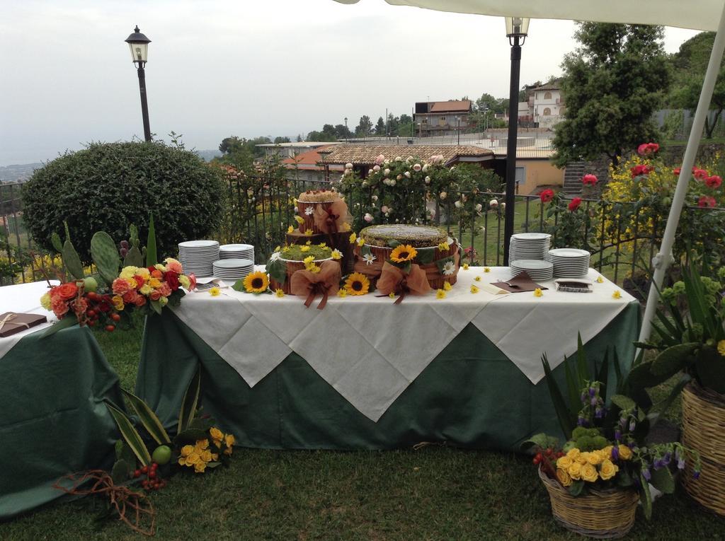 La Pietra Antica O' Munti Villa Mascali Bagian luar foto