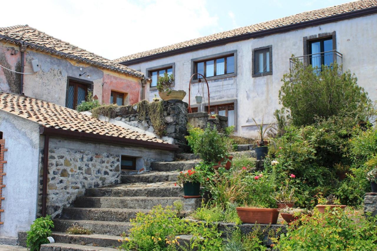La Pietra Antica O' Munti Villa Mascali Bagian luar foto