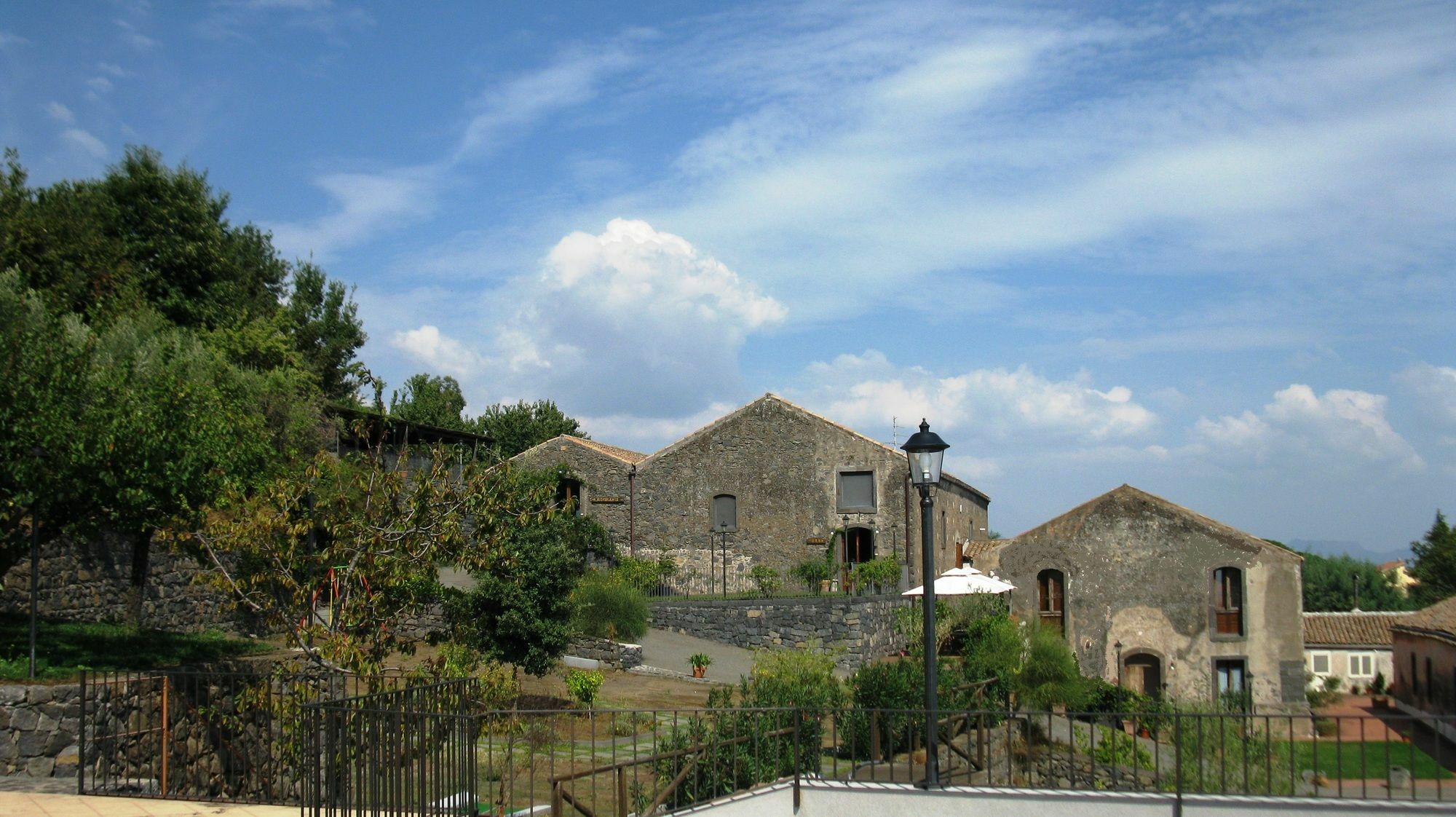 La Pietra Antica O' Munti Villa Mascali Bagian luar foto