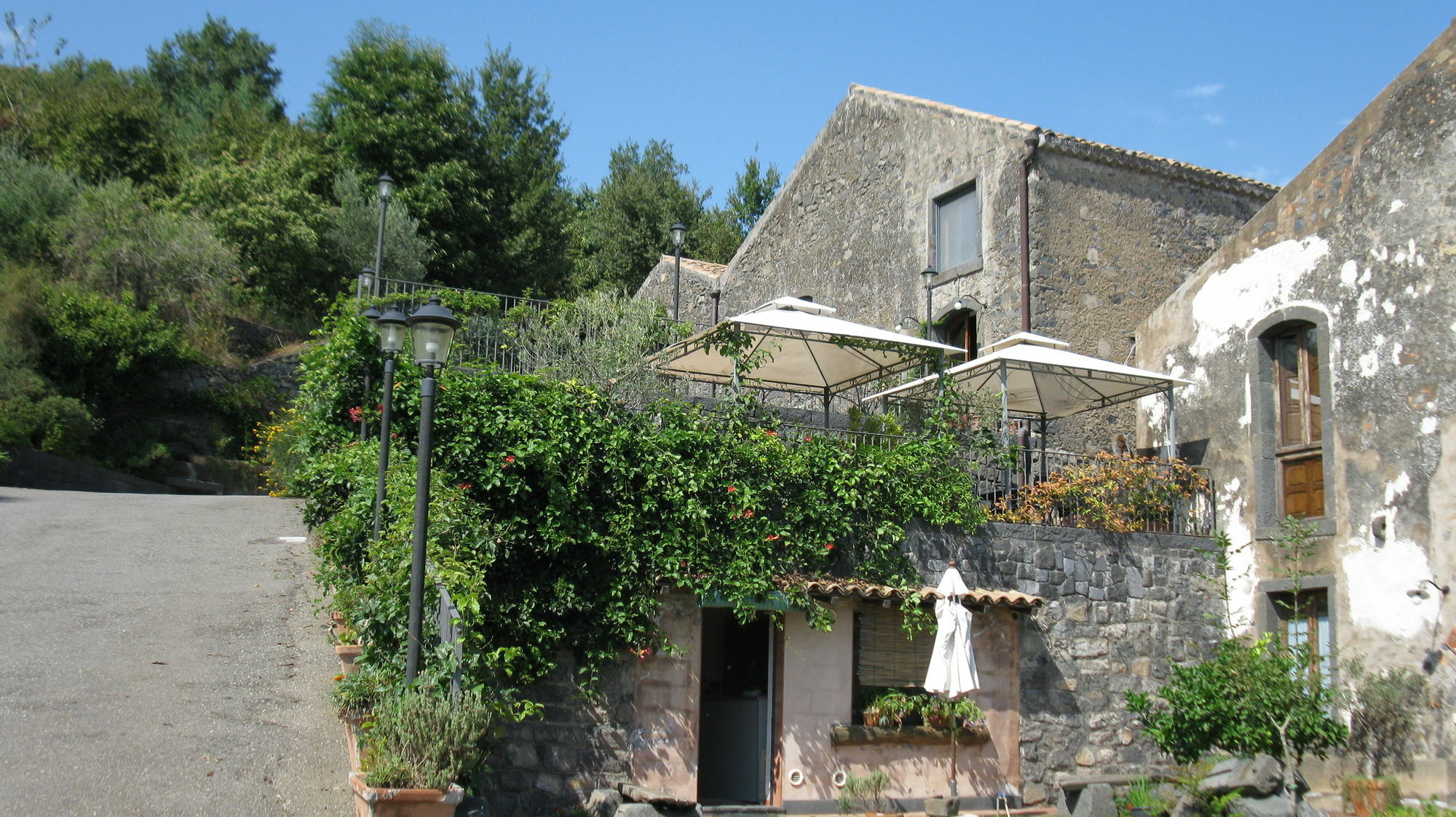 La Pietra Antica O' Munti Villa Mascali Bagian luar foto